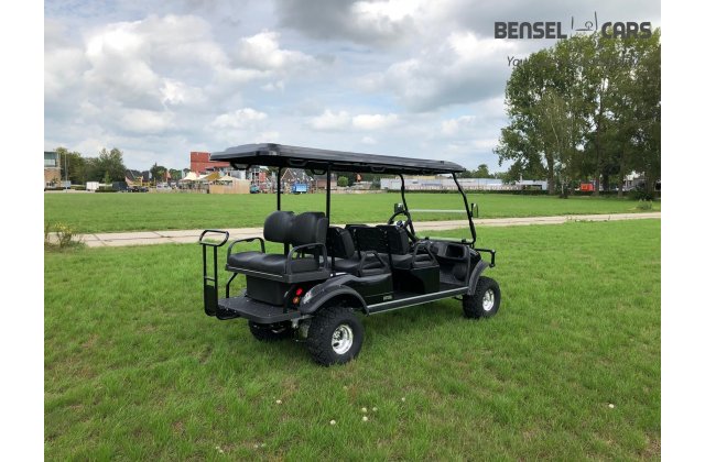 Hochgelegtes Golfcart mit Klappbank 4/6 Pers.